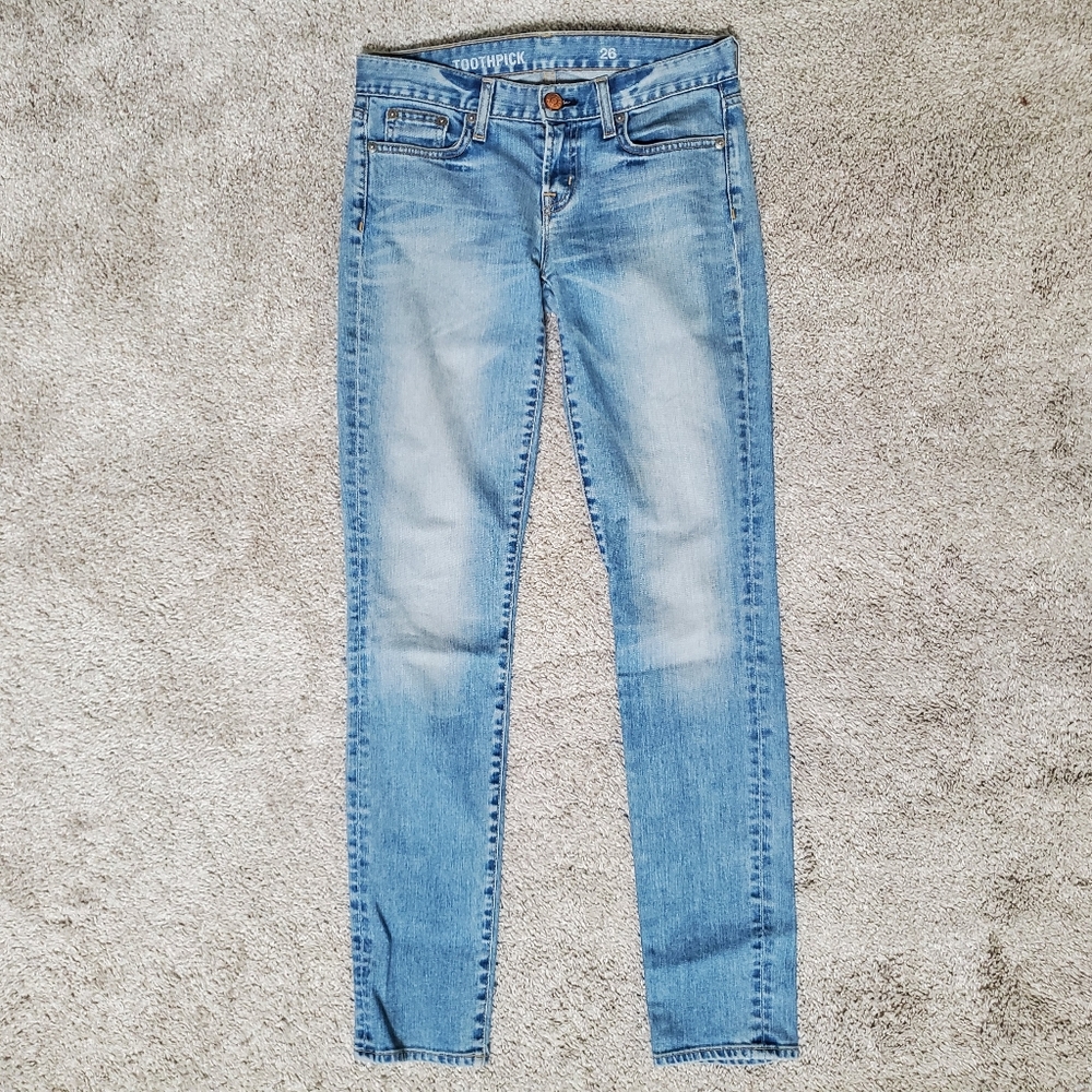 J. Crew Toothpick Skinny Jeans Light Wash Denim Size 26 EUC Women's